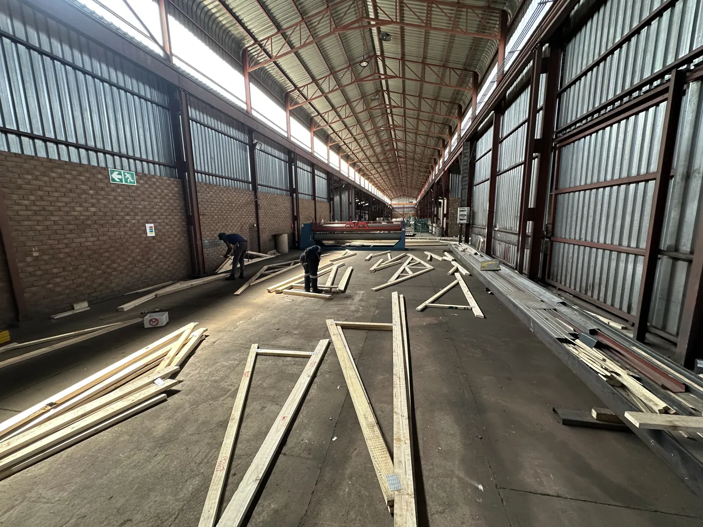Afri Truss factory hall in Middelburg with trusses in production